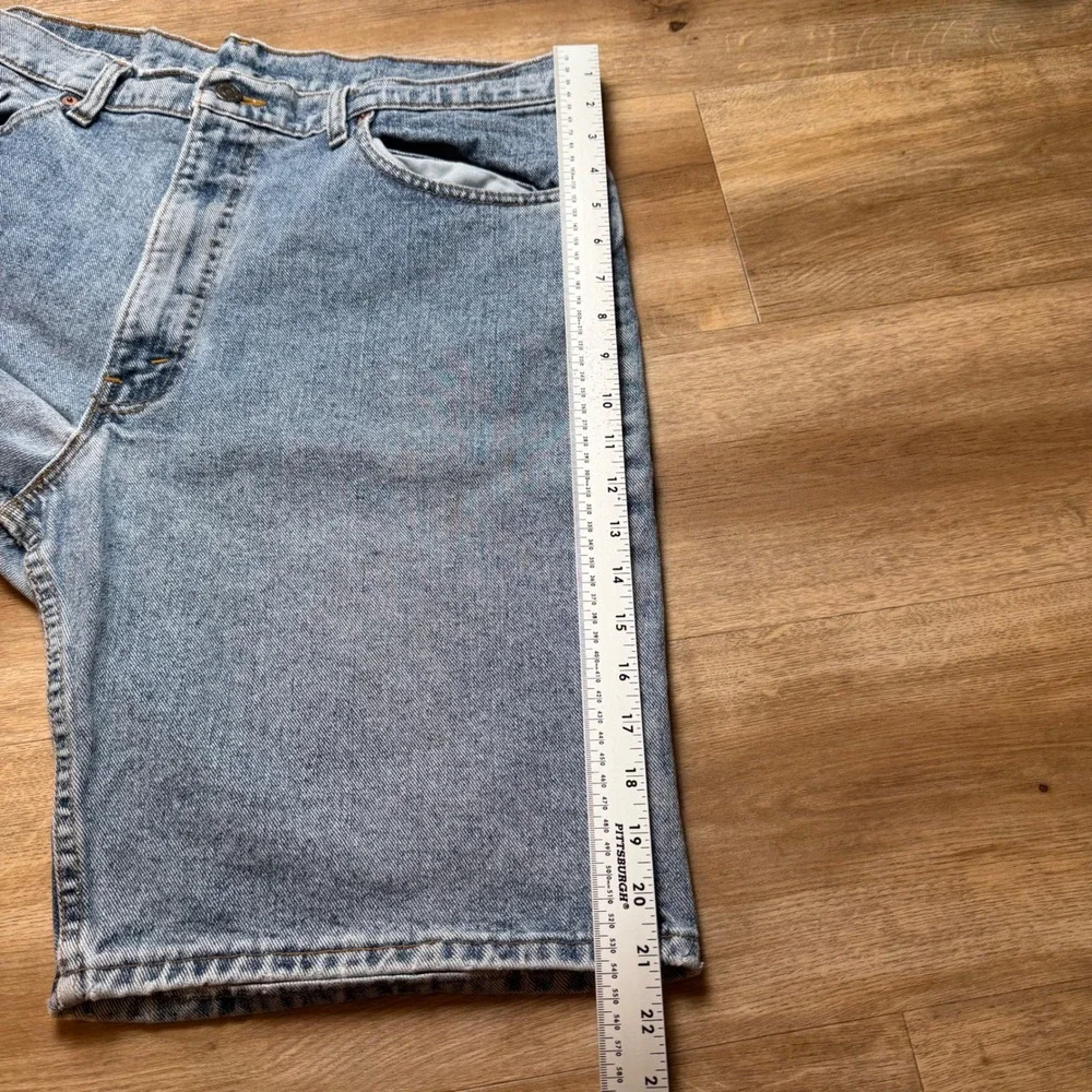 Vintage Levi's 550 Denim Shorts Men 36 Relaxed Fit Stone Wash Made USA Jorts 90s